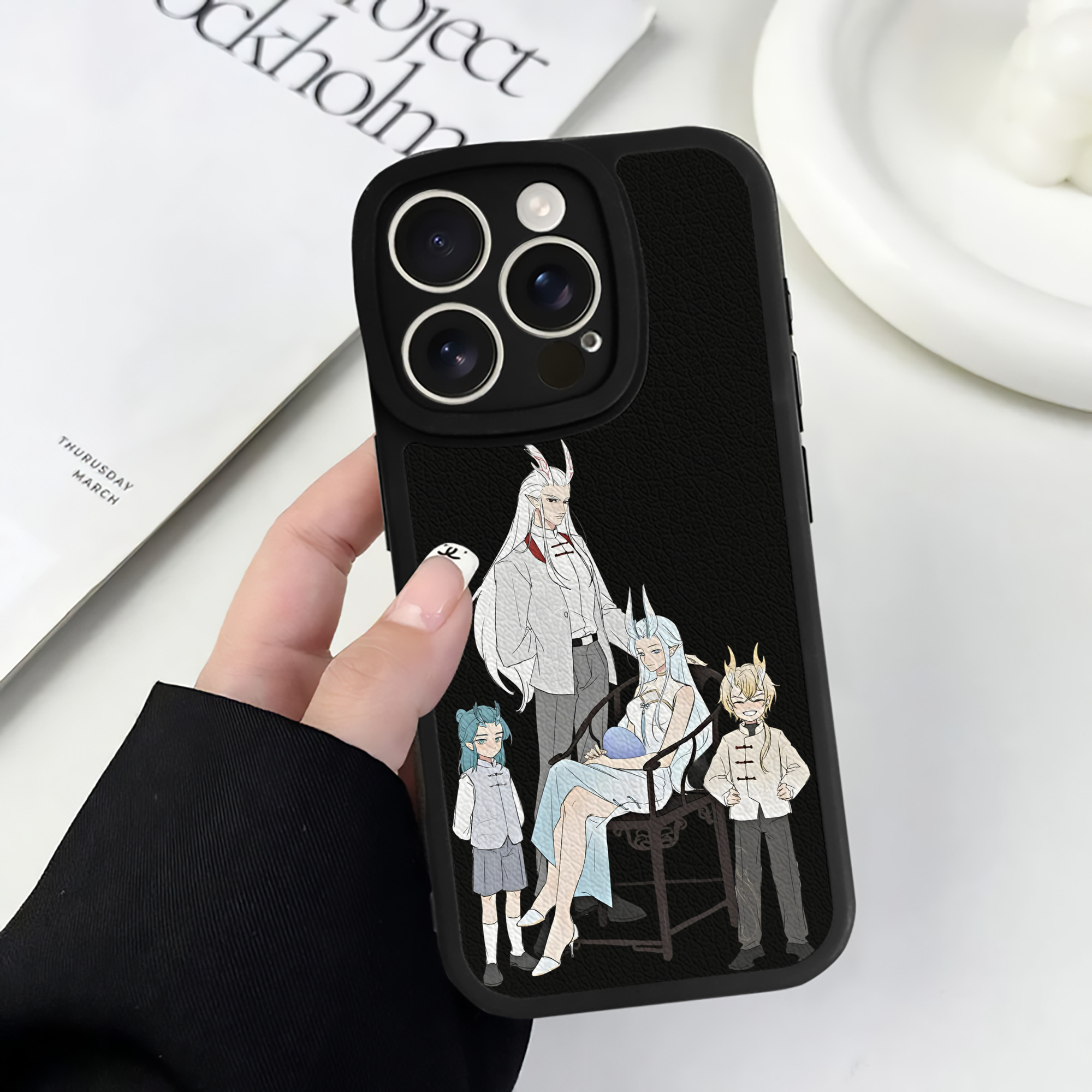 （画像用） Ne Zha 2 ナタ 魔童の大暴れ 【iPhone 16シリーズ対応】シリコンスマホケース（レザー調） 材質：シリコン